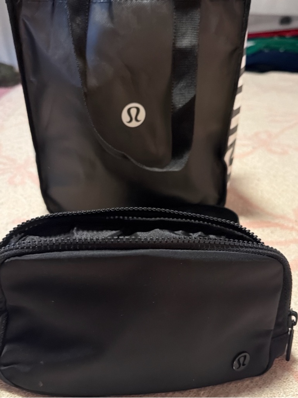 lululemon athletica Black women Fanny Pack